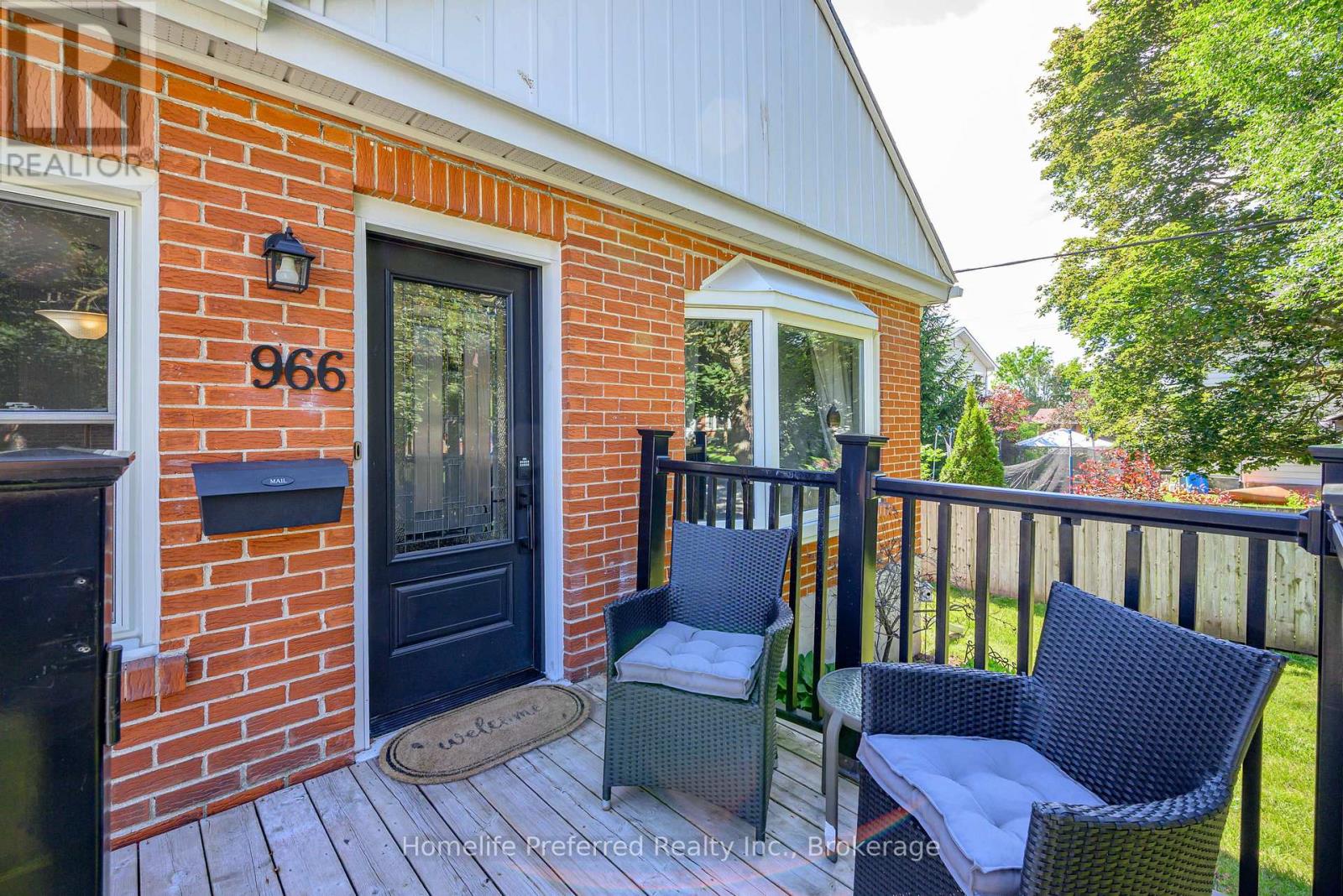 966 Noble Place, Peterborough (Otonabee Ward 1), Ontario  K9J 5P6 - Photo 11 - X13477522