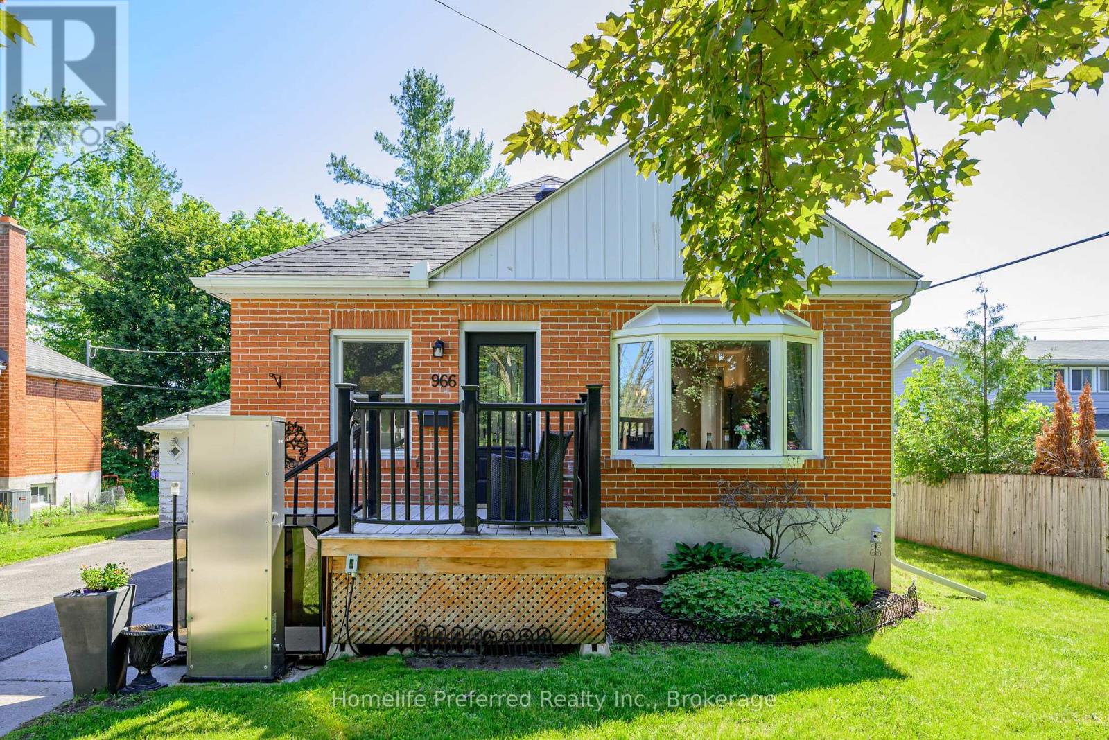 966 Noble Place, Peterborough (Otonabee Ward 1), Ontario  K9J 5P6 - Photo 6 - X13477522