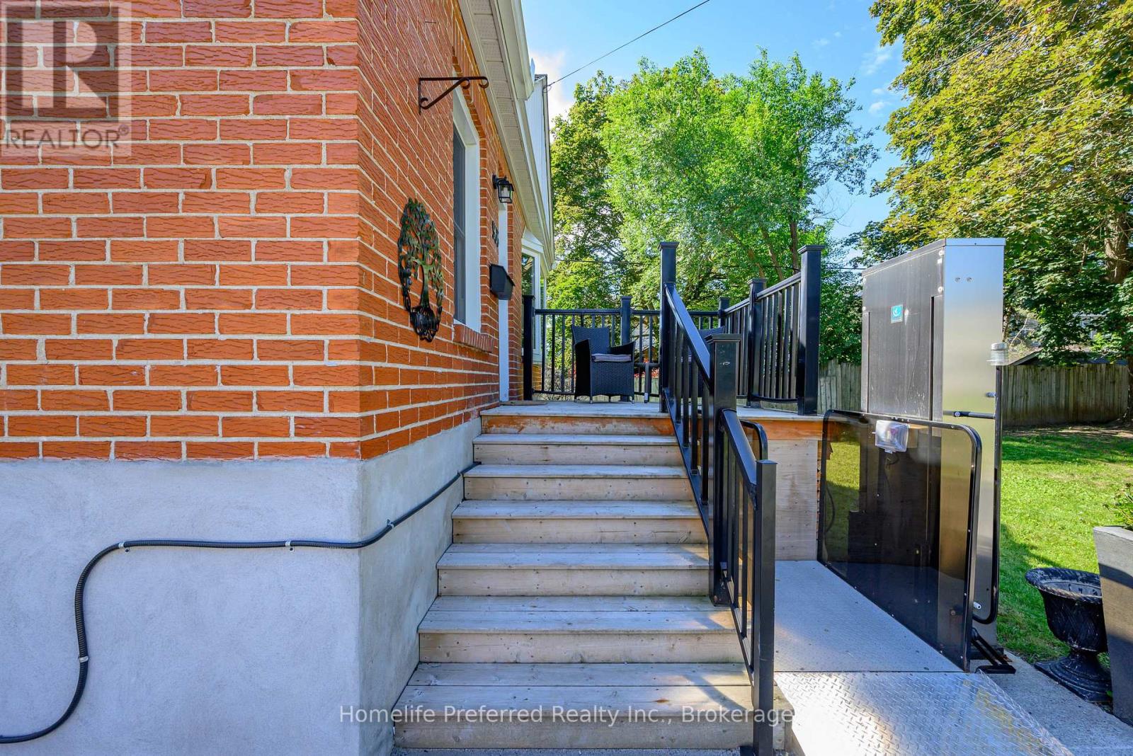 966 Noble Place, Peterborough (Otonabee Ward 1), Ontario  K9J 5P6 - Photo 9 - X13477522