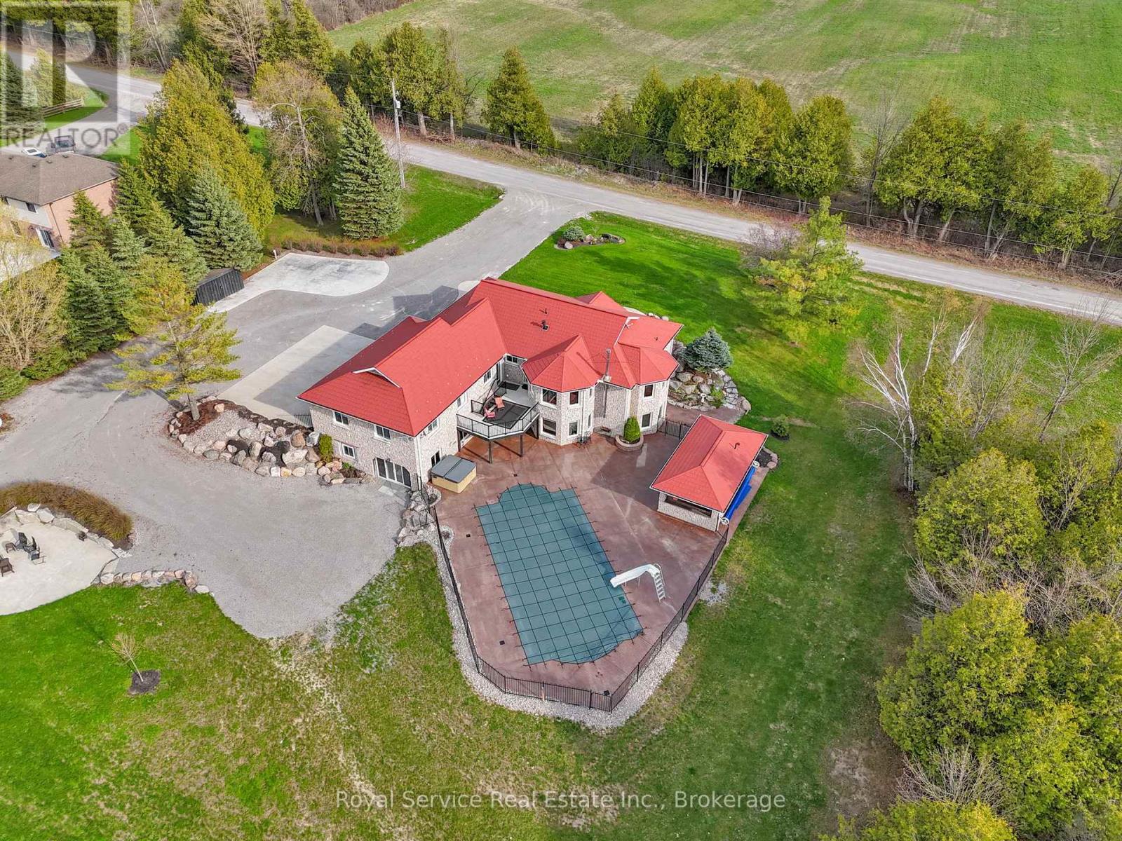 310 VINER LINE, selwyn, Ontario