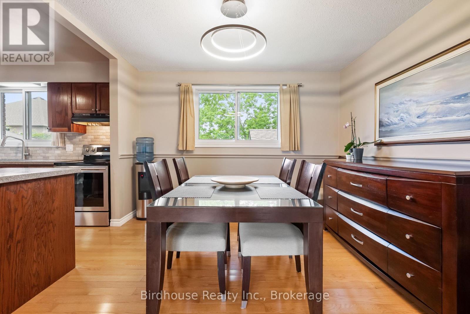 46 Corneil Street, Kawartha Lakes (Lindsay), Ontario  K9V 5T7 - Photo 12 - X13477722