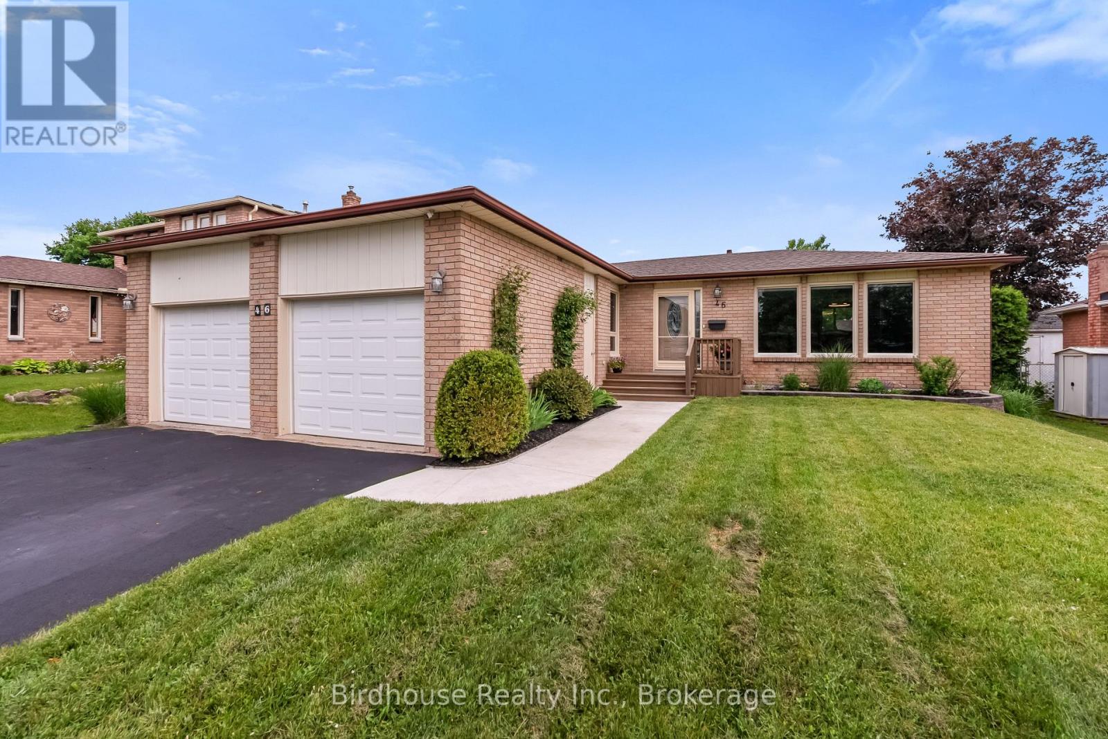 46 Corneil Street, Kawartha Lakes (Lindsay), Ontario  K9V 5T7 - Photo 2 - X13477722