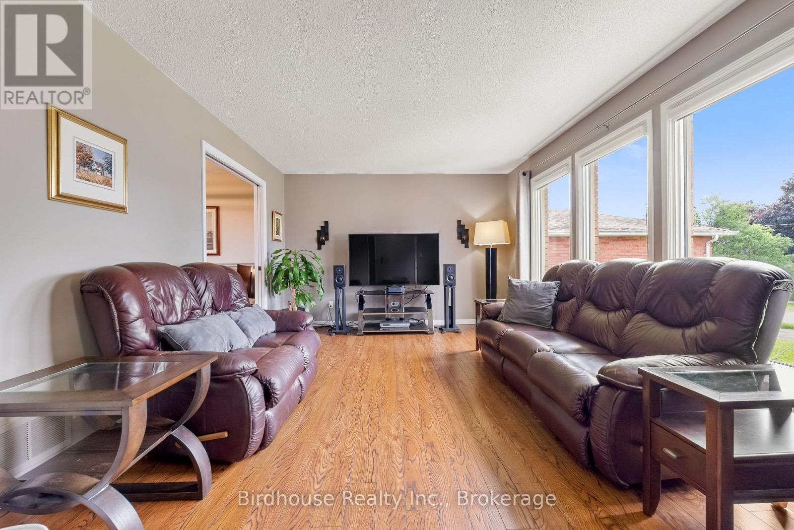 46 Corneil Street, Kawartha Lakes (Lindsay), Ontario  K9V 5T7 - Photo 6 - X13477722