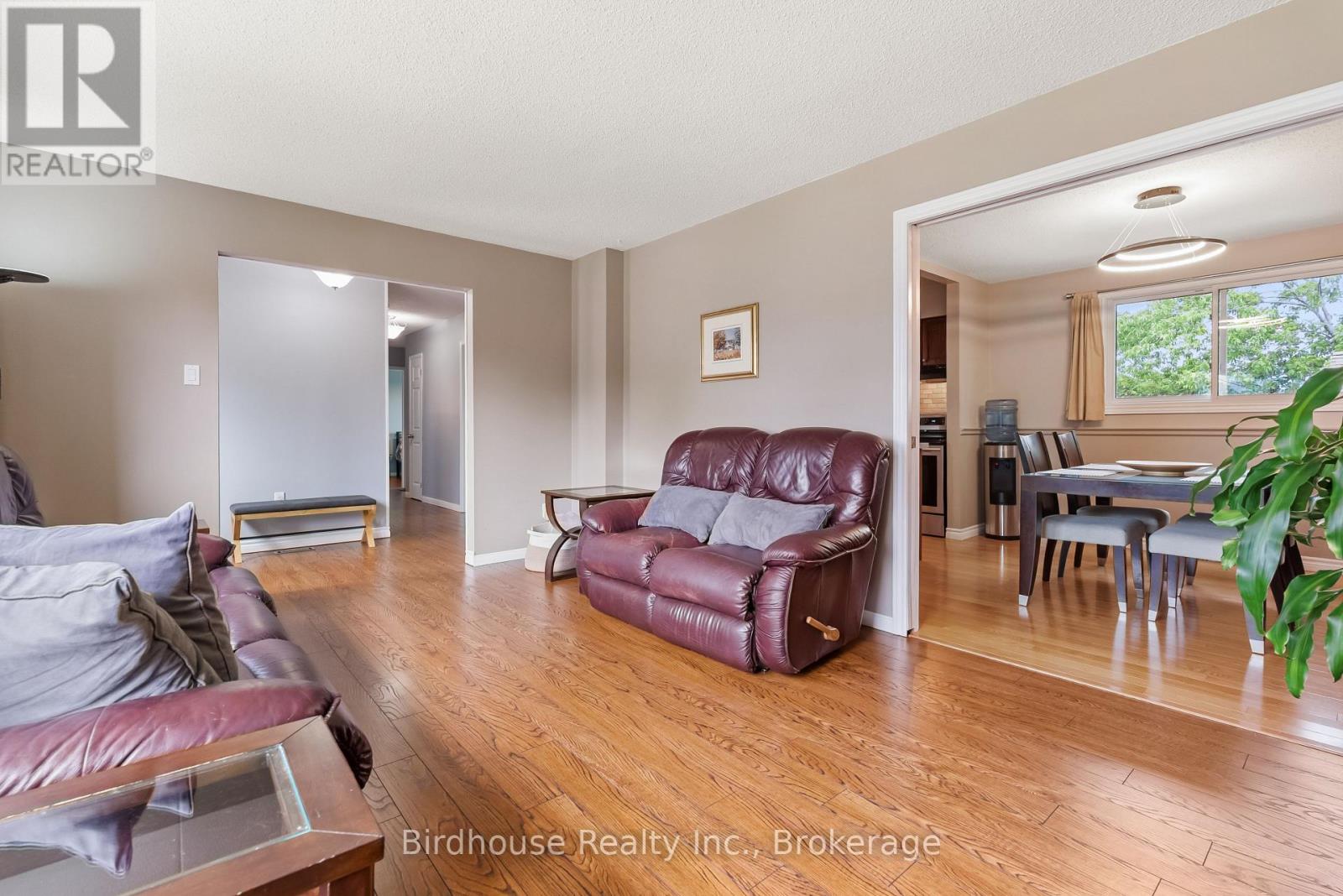 46 Corneil Street, Kawartha Lakes (Lindsay), Ontario  K9V 5T7 - Photo 7 - X13477722