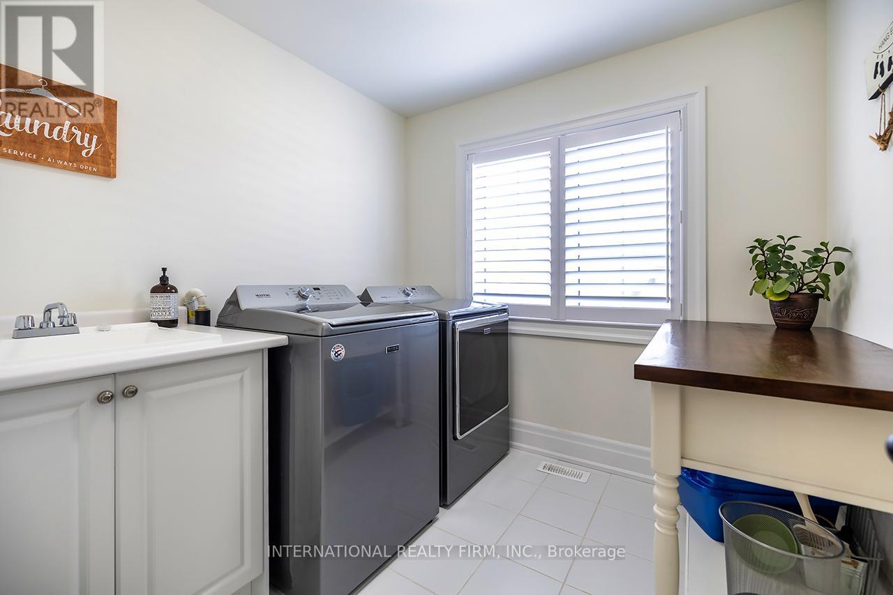 82 Hennessey Crescent, Kawartha Lakes (Lindsay), Ontario  K9V 0P4 - Photo 38 - X13477590