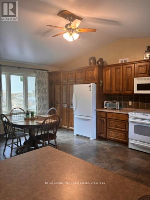 90 Golden Shores Road, Hastings Highlands (Herschel Ward), Ontario  K0L 1C0 - Photo 23 - X13477920