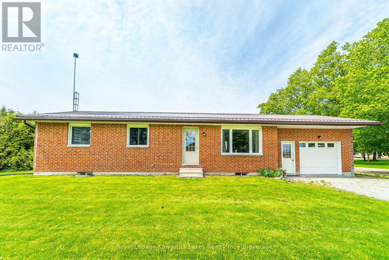 1343 Elm Tree Road, Kawartha Lakes (Ops), Ontario  K9V 4R2 - Photo 2 - X13478168