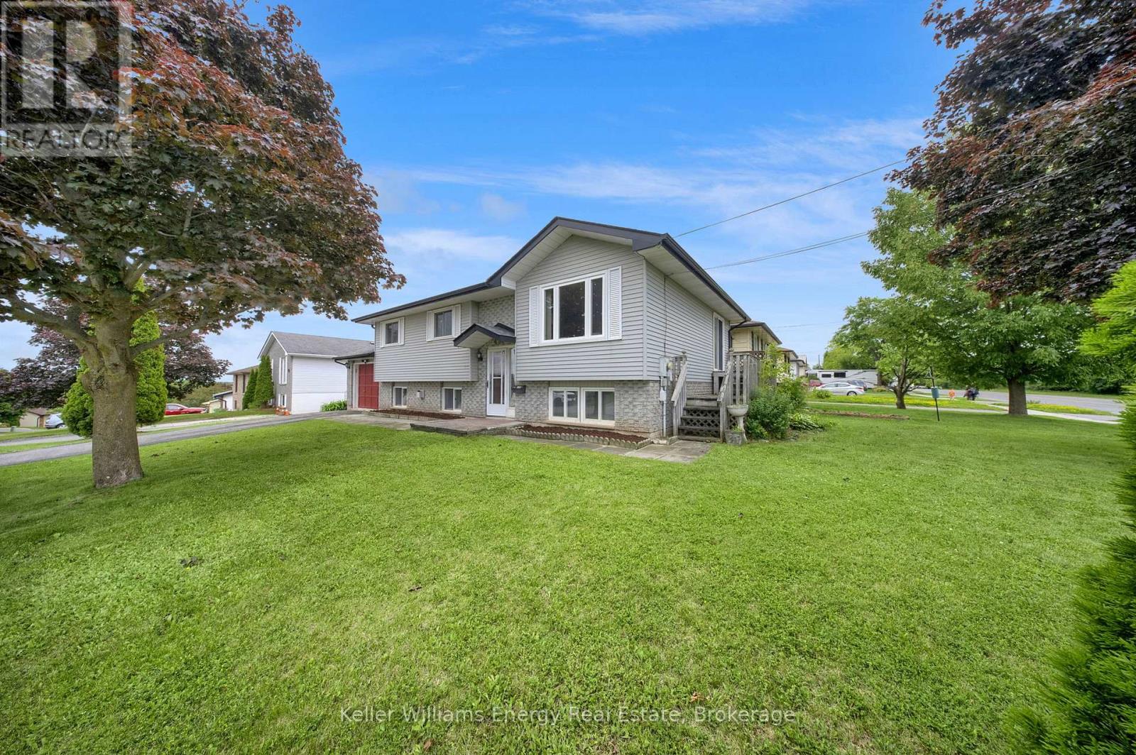 428 Otonabee Drive, Peterborough (Ashburnham Ward 4), Ontario  K9J 7R1 - Photo 4 - X13478994