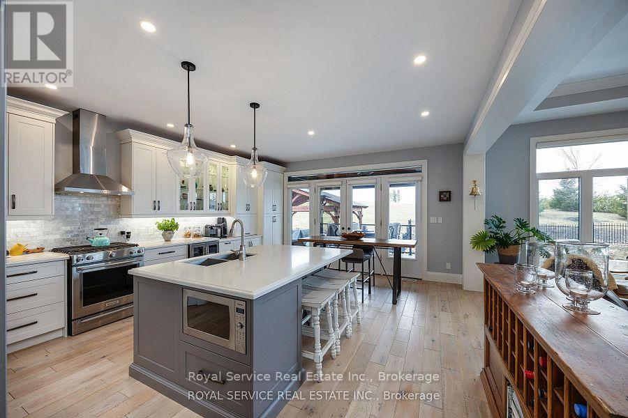 28 Rustlewood Avenue, Kawartha Lakes (Manvers), Ontario  L0A 1A0 - Photo 14 - X13479178