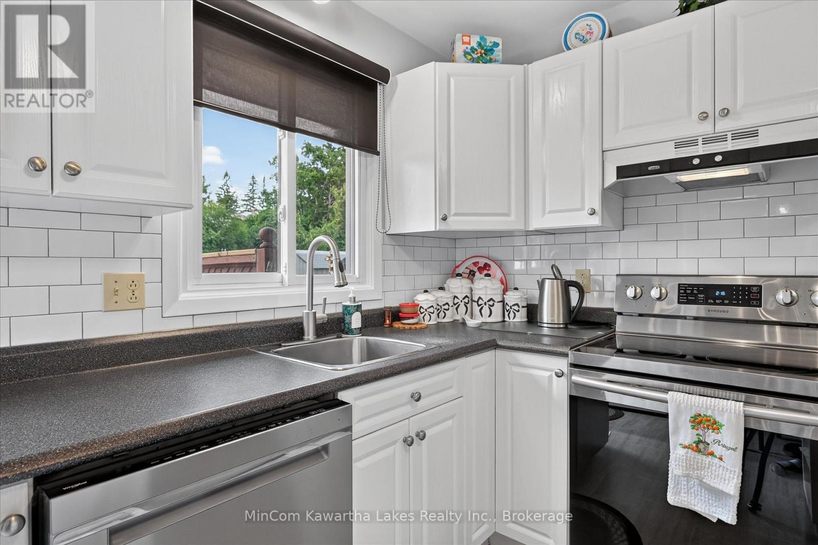1891 Croftdale Crescent, Peterborough (Monaghan Ward 2), Ontario  K9K 1J7 - Photo 12 - X13479216