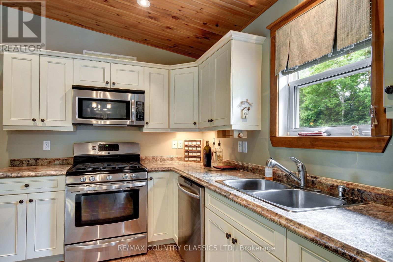 42 Nicklaus Drive, Bancroft (Bancroft Ward), Ontario  K0L 1C0 - Photo 12 - X13480228