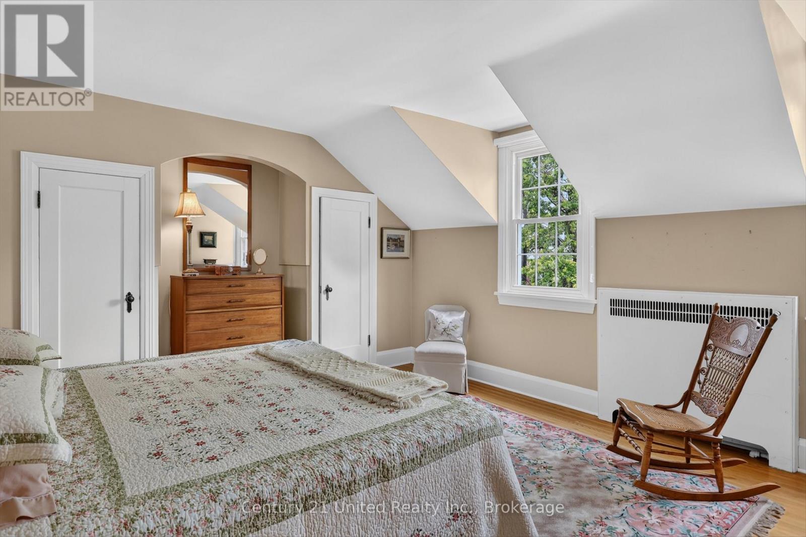 204 O'carroll Avenue, Peterborough (Northcrest Ward 5), Ontario  K9H 4V4 - Photo 16 - X13480512