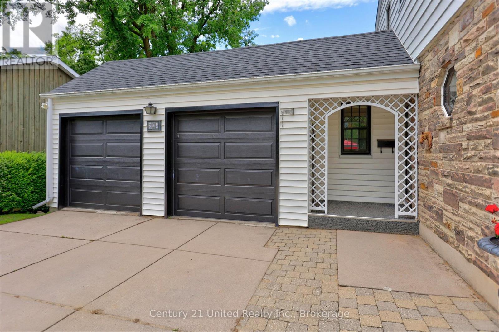 204 O'carroll Avenue, Peterborough (Northcrest Ward 5), Ontario  K9H 4V4 - Photo 32 - X13480512