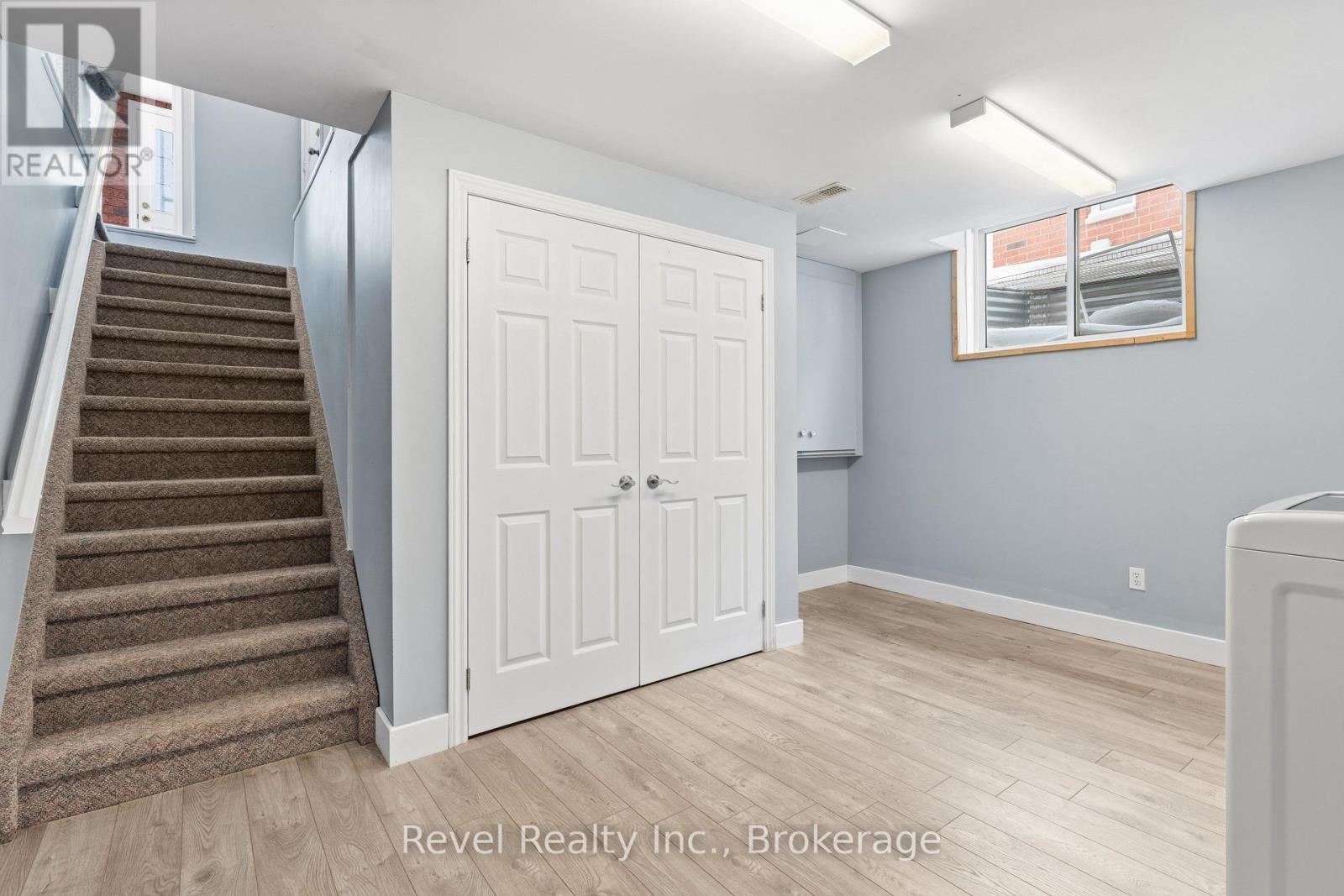 332 Mary Street W, Kawartha Lakes (Lindsay), Ontario  K9V 5X5 - Photo 27 - X13480644