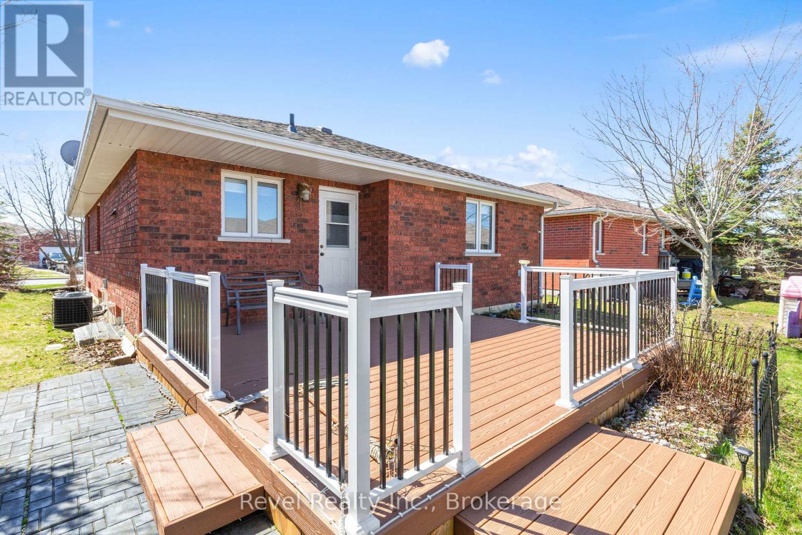 332 Mary Street W, Kawartha Lakes (Lindsay), Ontario  K9V 5X5 - Photo 38 - X13480644