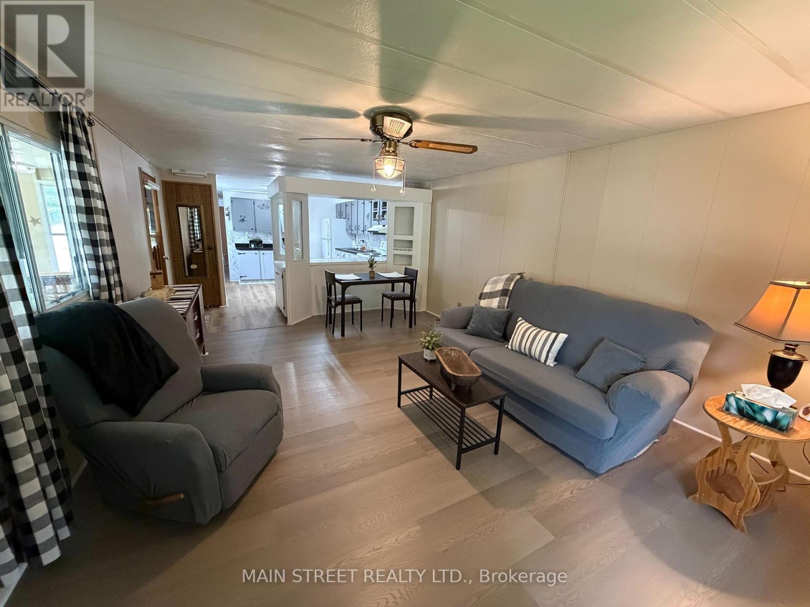 8 Park Crescent, Kawartha Lakes (Fenelon), Ontario  K9V 0H5 - Photo 12 - X13482538
