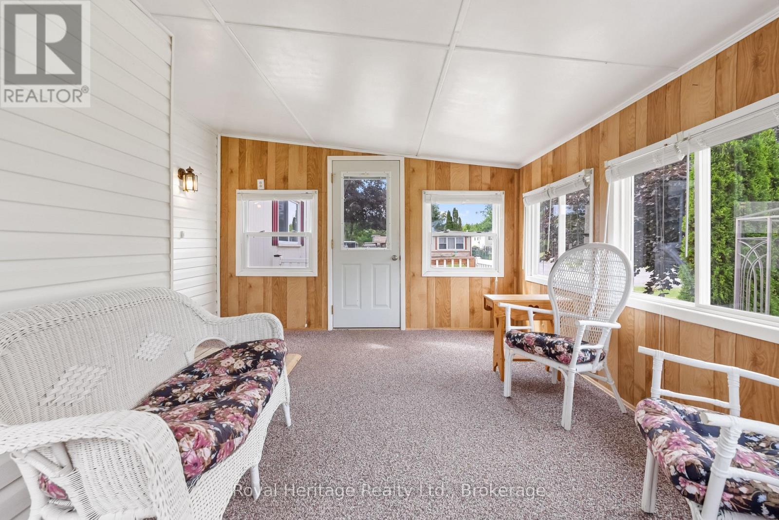 19 Park Crescent, Kawartha Lakes (Fenelon), Ontario  K9V 4R3 - Photo 17 - X13483258