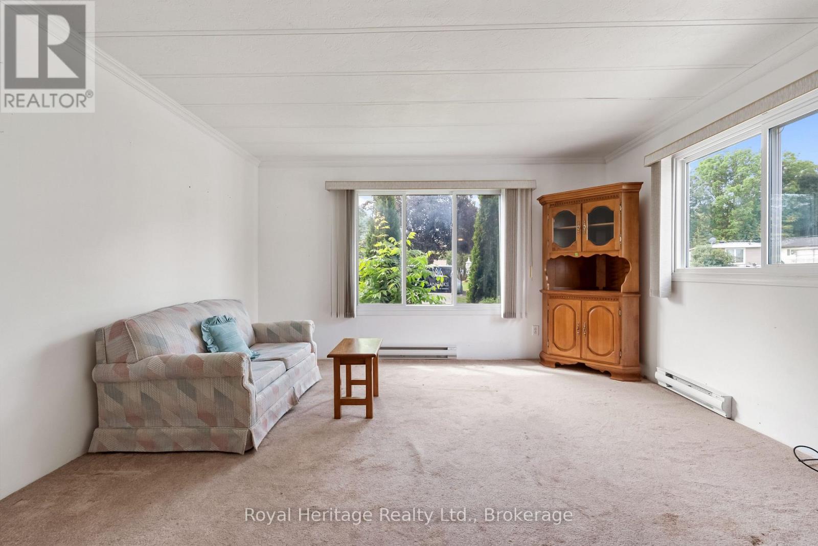 19 Park Crescent, Kawartha Lakes (Fenelon), Ontario  K9V 4R3 - Photo 7 - X13483258