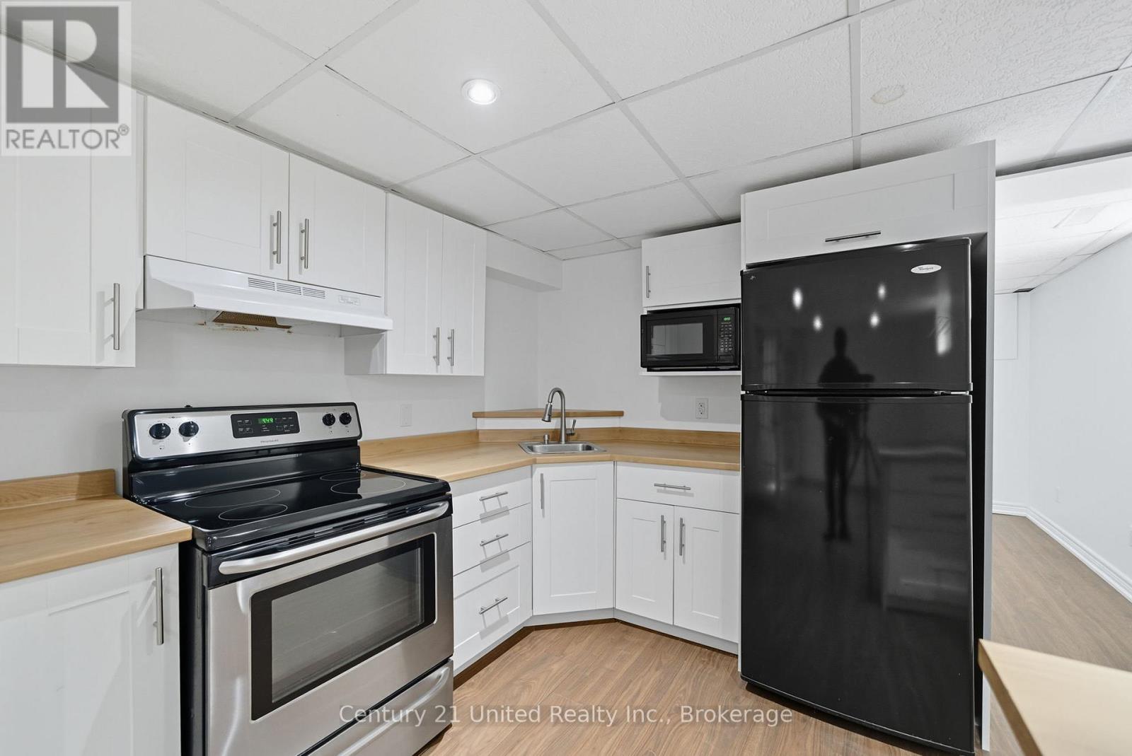 559 Hamilton Street, Peterborough (Otonabee Ward 1), Ontario  K9J 4C2 - Photo 34 - X13483502
