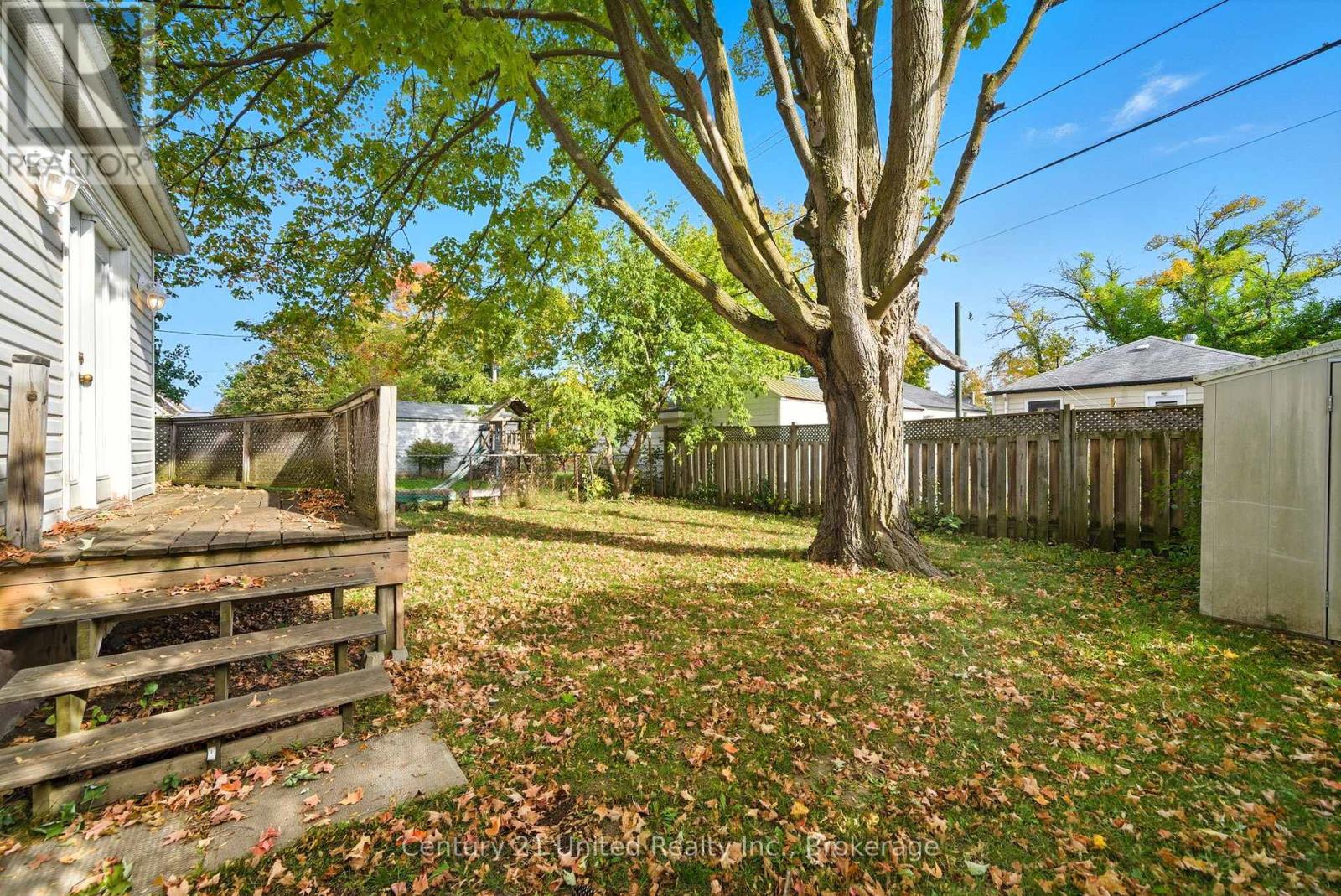 559 Hamilton Street, Peterborough (Otonabee Ward 1), Ontario  K9J 4C2 - Photo 46 - X13483502