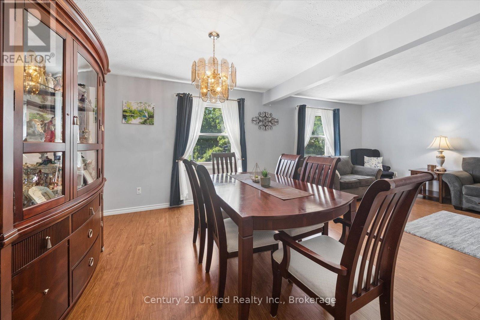 1824 Mapleridge Drive, Peterborough (Monaghan Ward 2), Ontario  K9K 1P9 - Photo 11 - X13483520