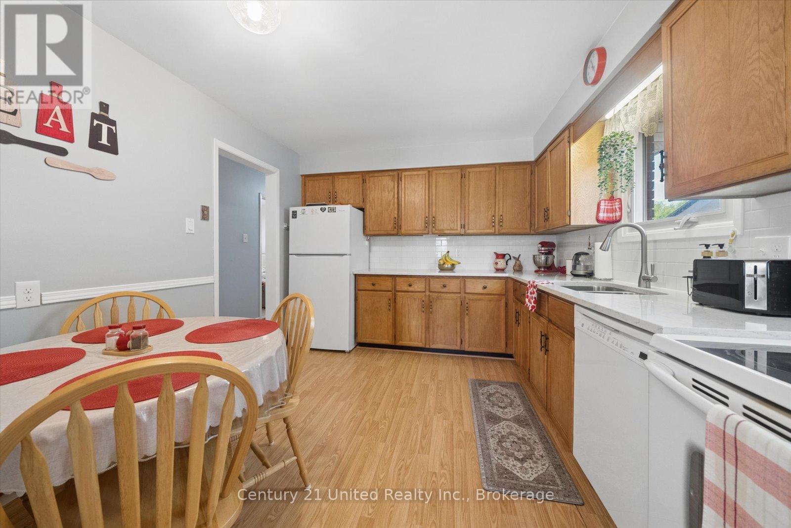 1824 Mapleridge Drive, Peterborough (Monaghan Ward 2), Ontario  K9K 1P9 - Photo 12 - X13483520