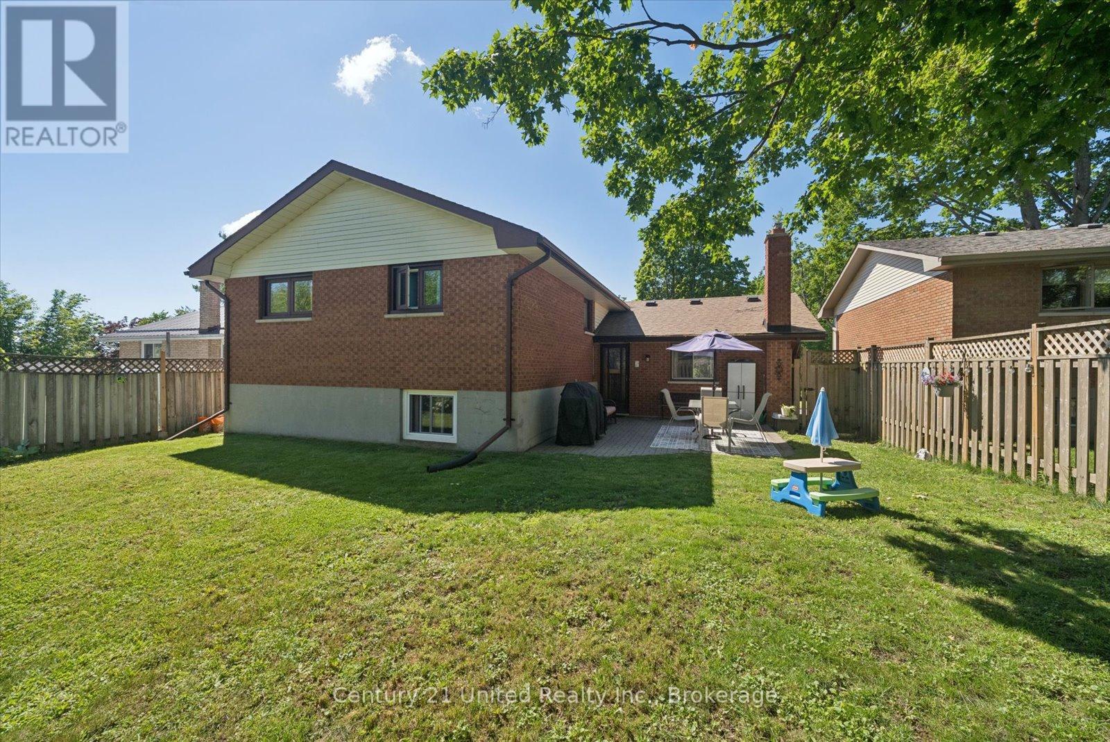 1824 Mapleridge Drive, Peterborough (Monaghan Ward 2), Ontario  K9K 1P9 - Photo 38 - X13483520