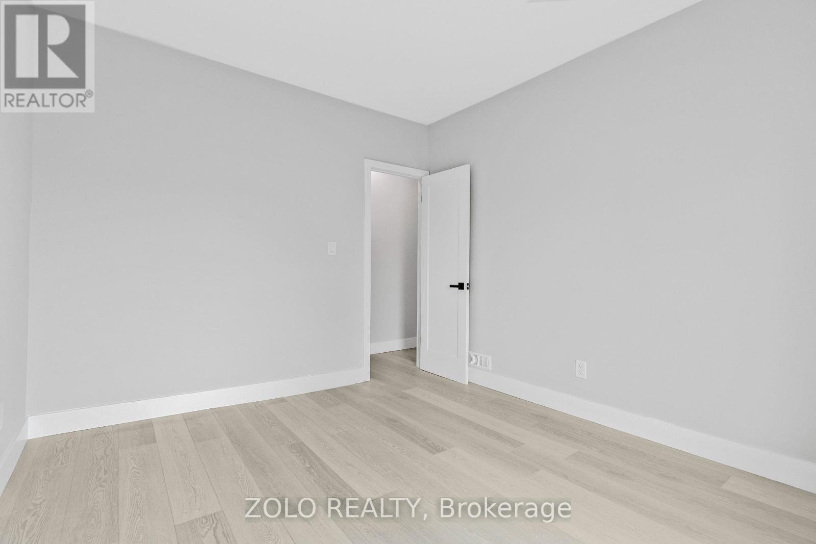 498 Charlotte Street, Peterborough (Town Ward 3), Ontario  K9J 2W3 - Photo 27 - X13483354