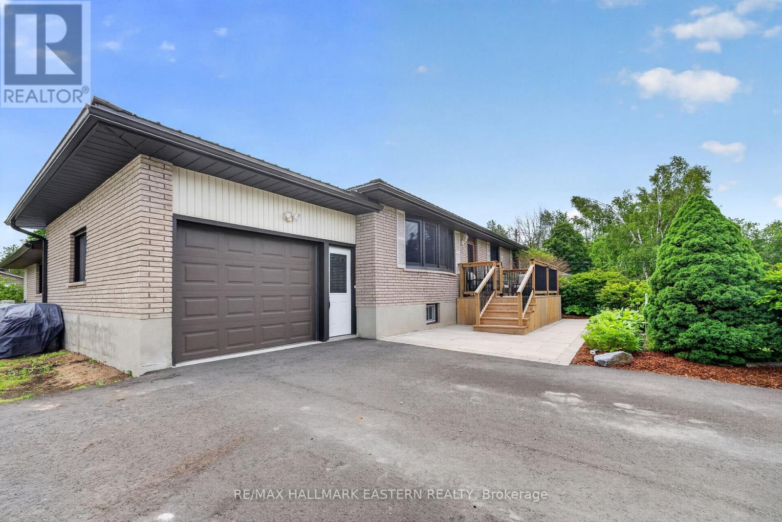 803 Derby Drive, Selwyn, Ontario  K0L 1T0 - Photo 3 - X13483992