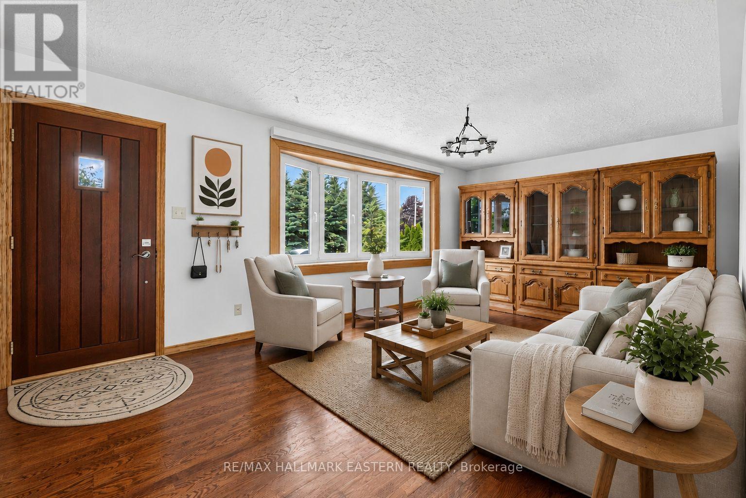 803 Derby Drive, Selwyn, Ontario  K0L 1T0 - Photo 4 - X13483992