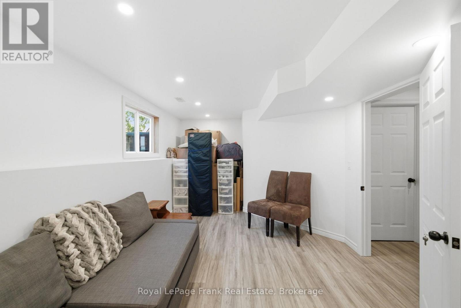 26 Fallingbrook Crescent, Kawartha Lakes (Lindsay), Ontario  K9V 0B3 - Photo 32 - X13484468
