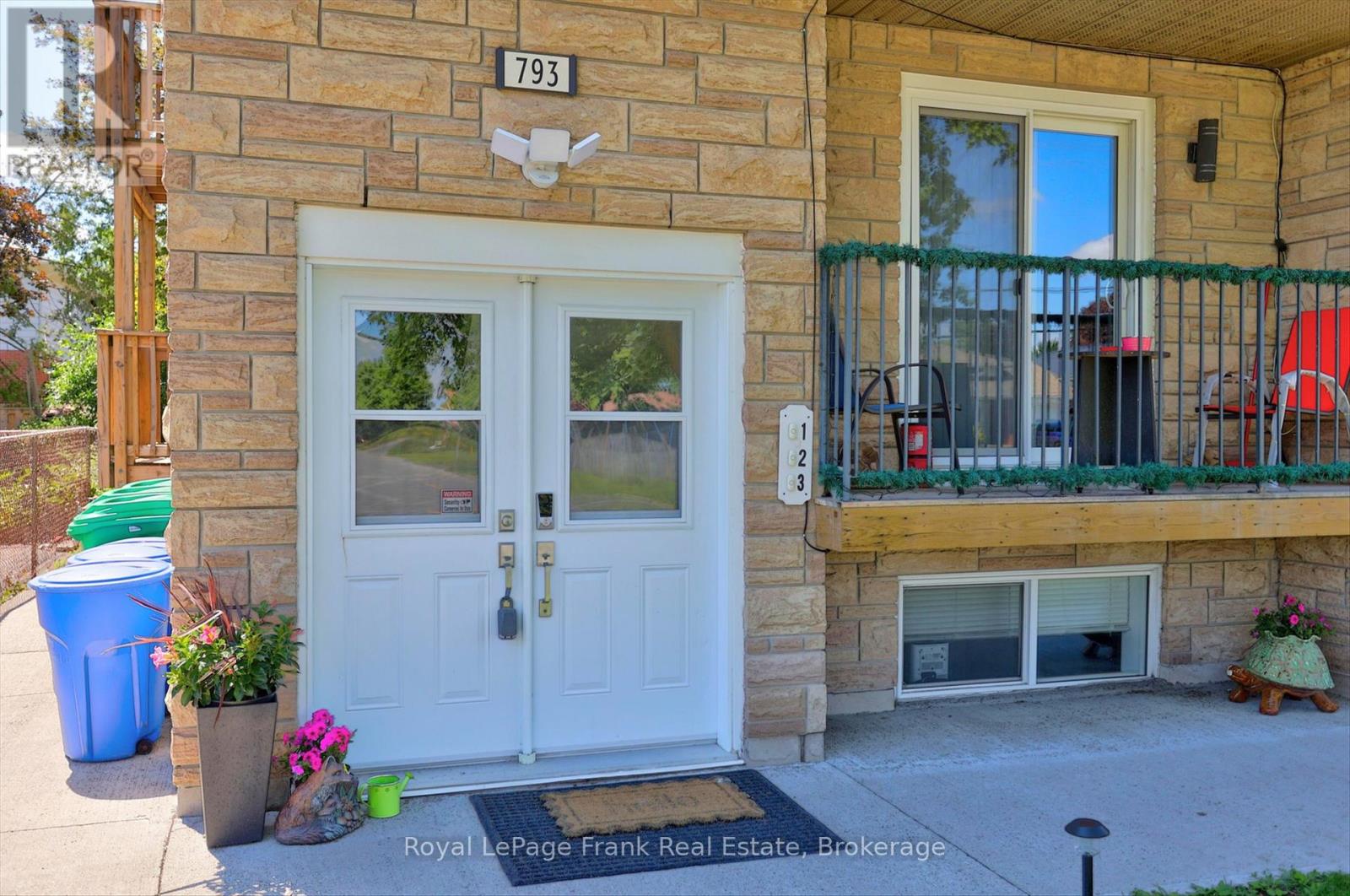 793 Crawford Drive, Peterborough (Otonabee Ward 1), Ontario  K9J 3W9 - Photo 3 - X13484686
