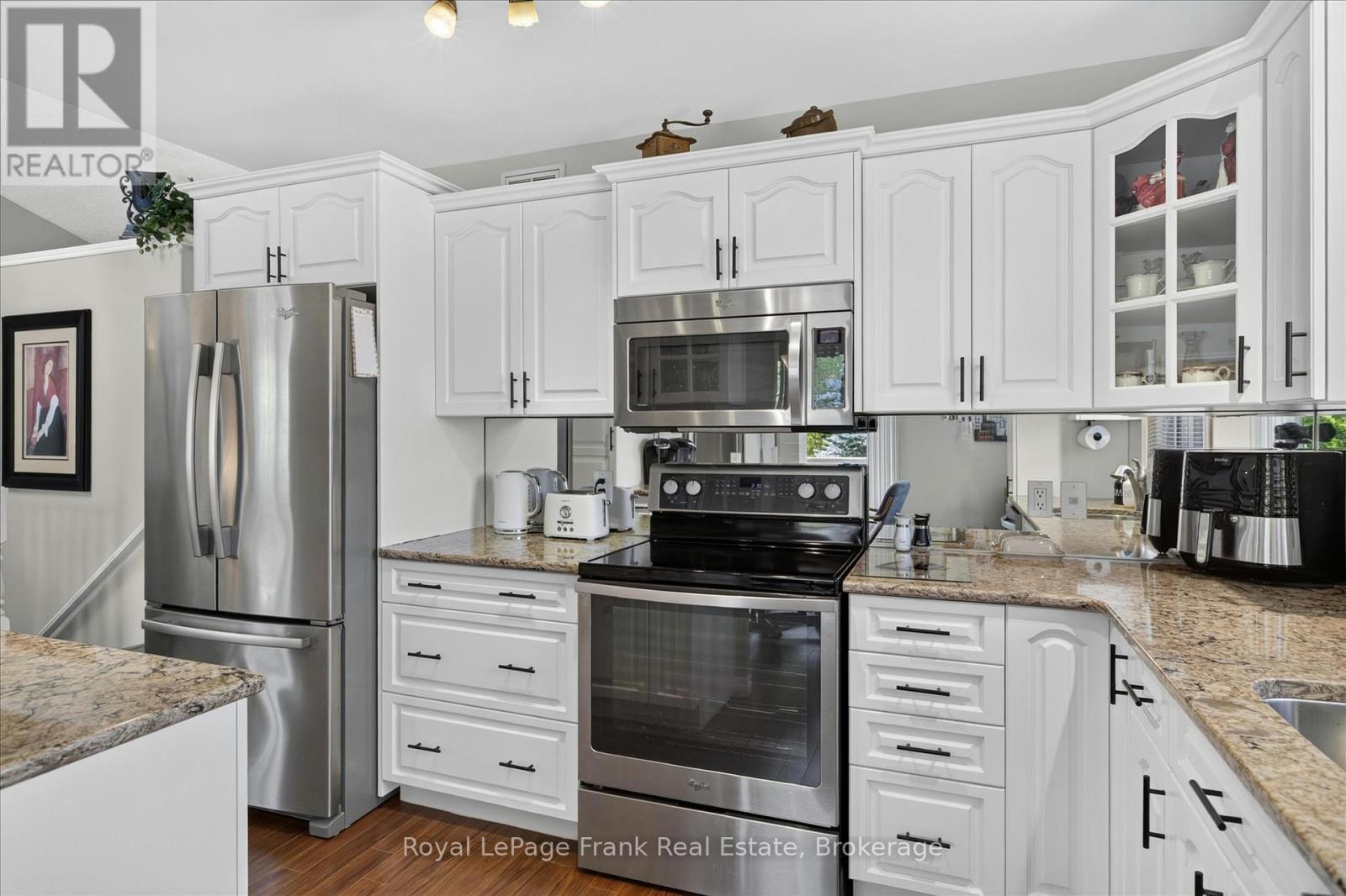 402 - 1742 Ravenwood Drive, Peterborough (Monaghan Ward 2), Ontario  K9K 2R5 - Photo 9 - X13484884