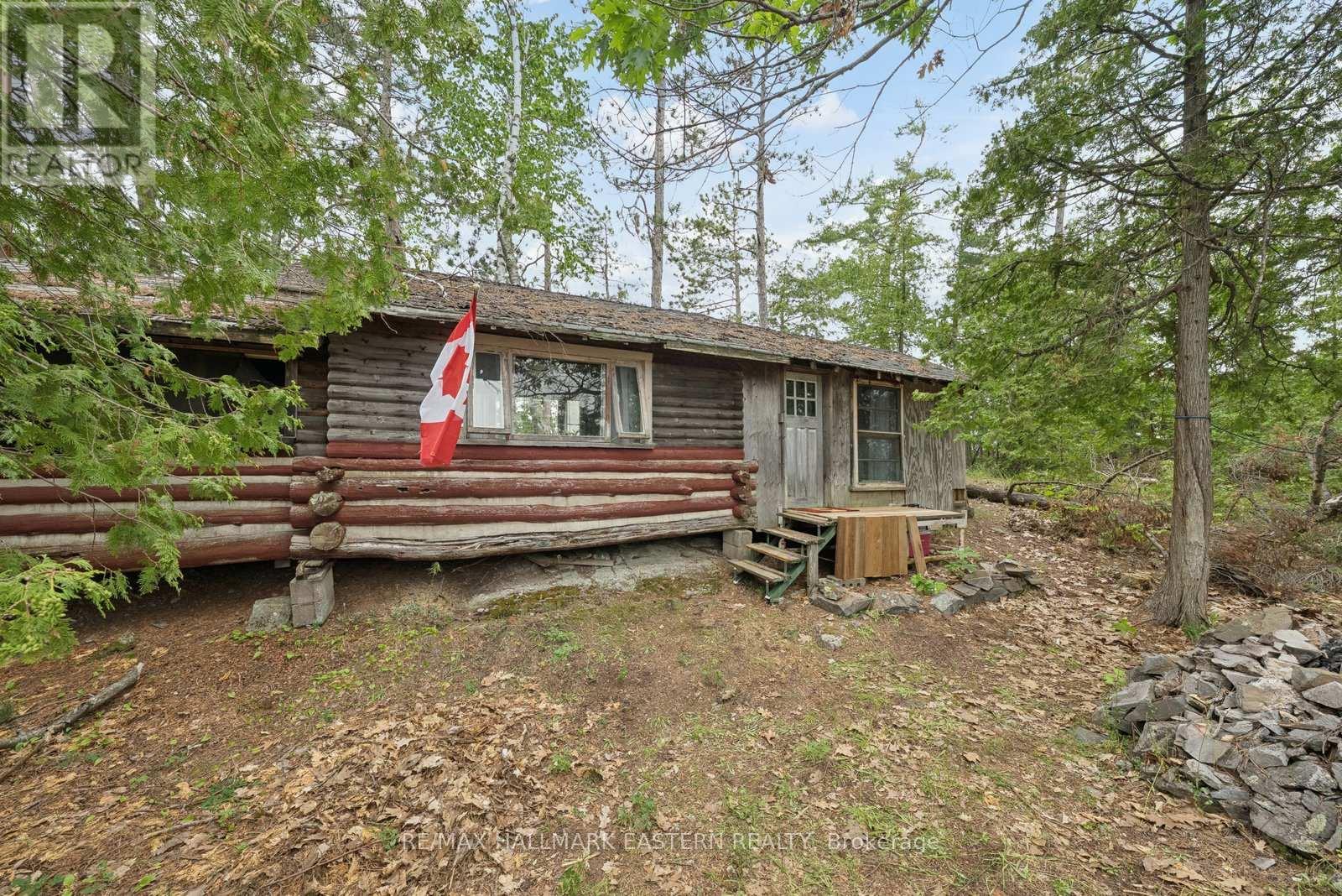 281 String Island S, Havelock-Belmont-Methuen, Ontario  K0L 1Z0 - Photo 4 - X13485148