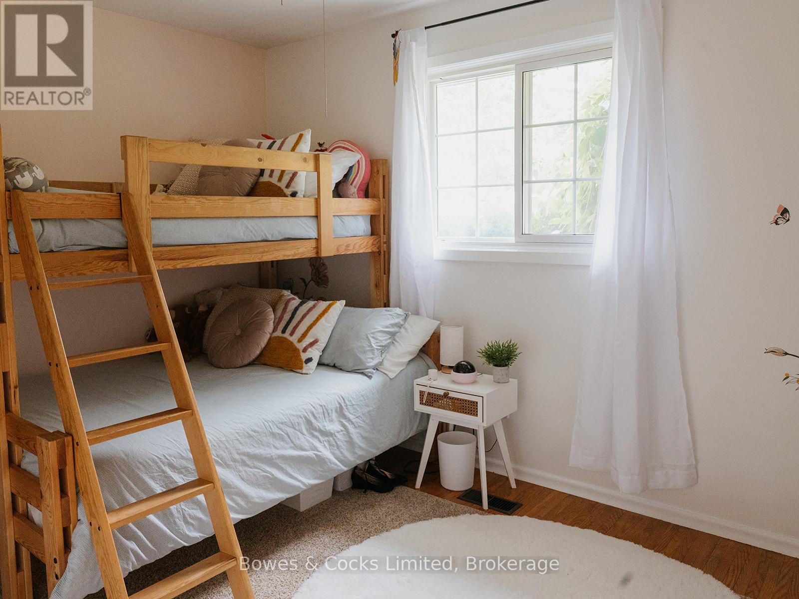 951 Ellesmere Avenue, Peterborough (Northcrest Ward 5), Ontario  K9H 7A9 - Photo 27 - X13485940