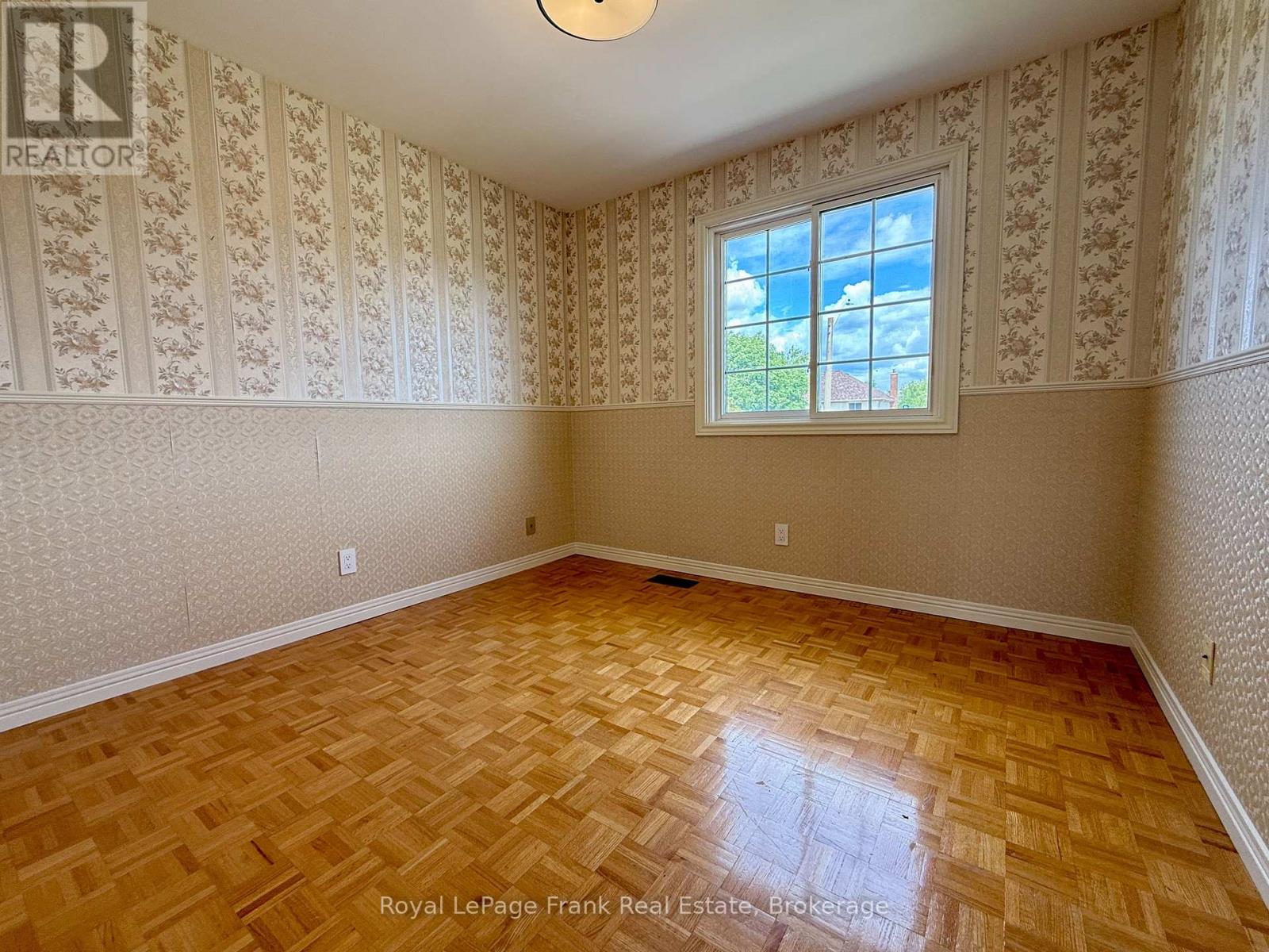 3113 Westridge Boulevard, Peterborough (Monaghan Ward 2), Ontario  K9K 1Z5 - Photo 14 - X13486122