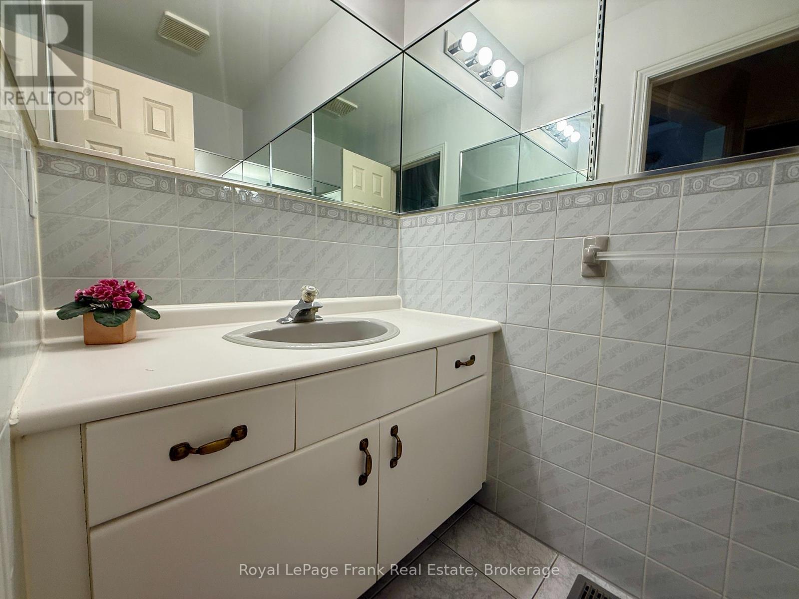 3113 Westridge Boulevard, Peterborough (Monaghan Ward 2), Ontario  K9K 1Z5 - Photo 24 - X13486122