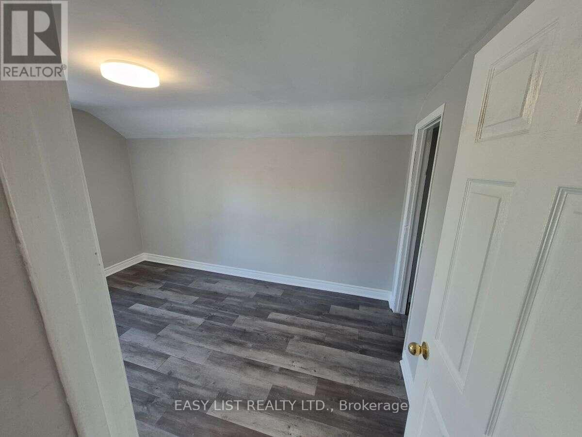 850 St Marys Street, Peterborough (Otonabee Ward 1), Ontario  K9J 4H5 - Photo 18 - X13486106