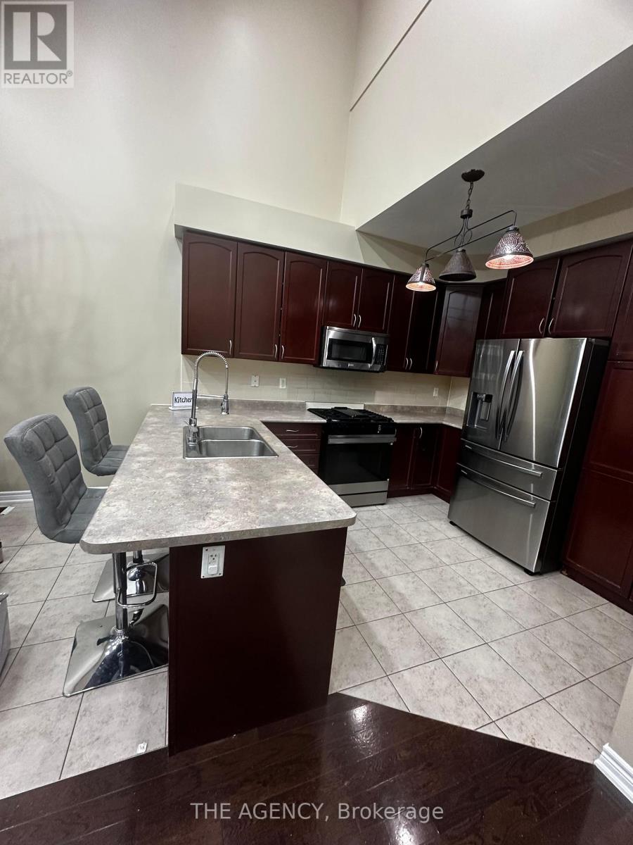 Upper - 326 Chandler Crescent, Peterborough (Monaghan Ward 2), Ontario  K9J 0H4 - Photo 10 - X13486924