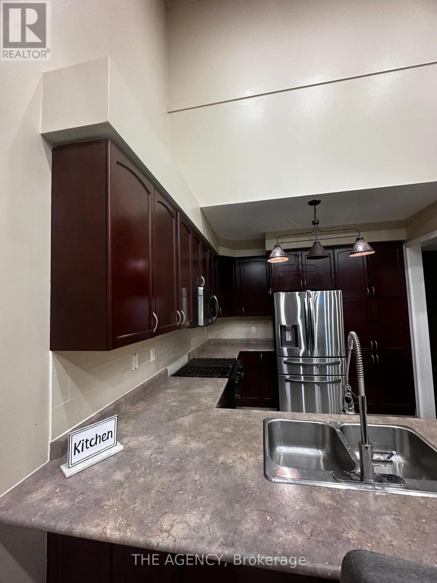 Upper - 326 Chandler Crescent, Peterborough (Monaghan Ward 2), Ontario  K9J 0H4 - Photo 11 - X13486924