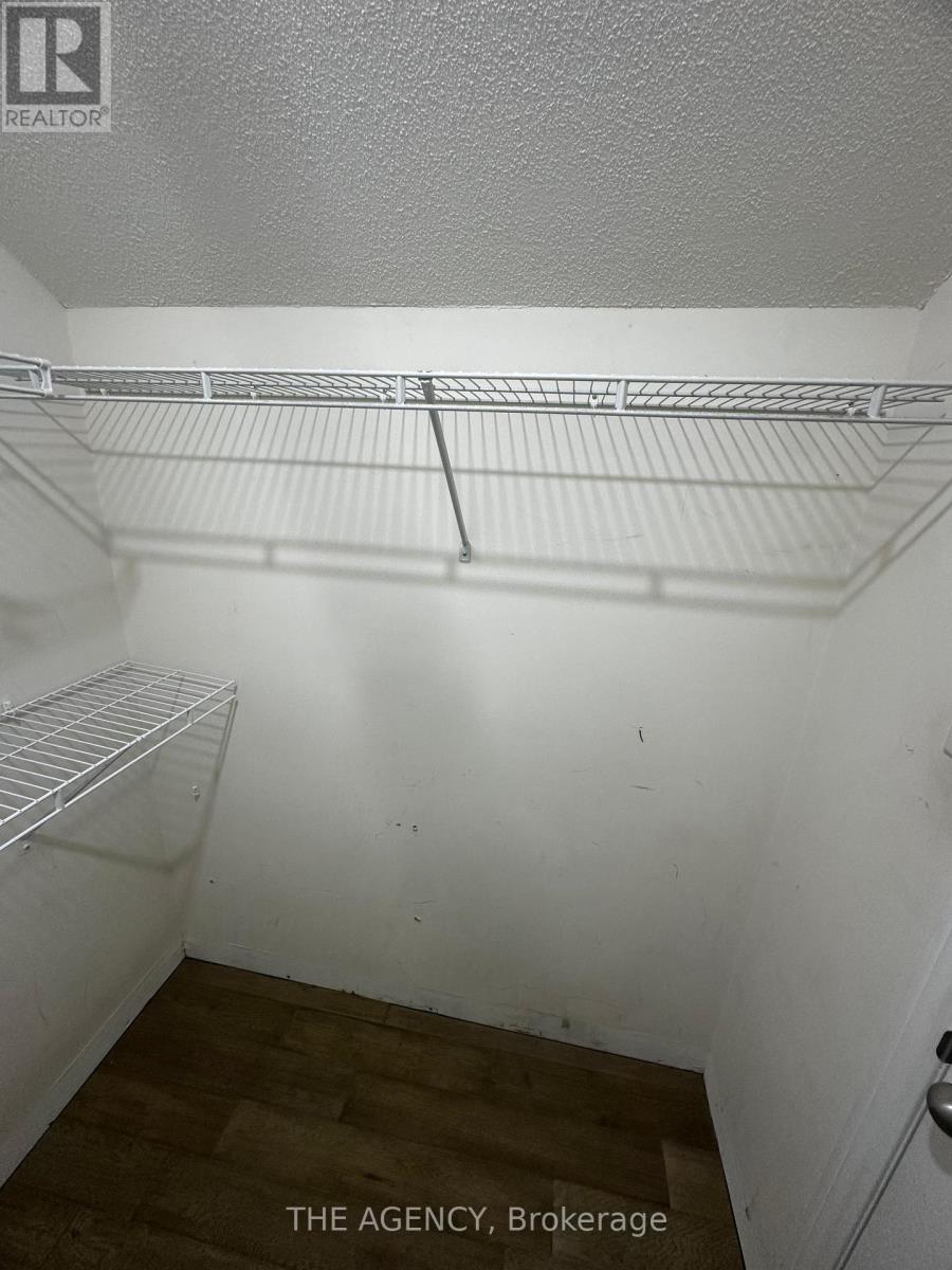 Upper - 326 Chandler Crescent, Peterborough (Monaghan Ward 2), Ontario  K9J 0H4 - Photo 25 - X13486924