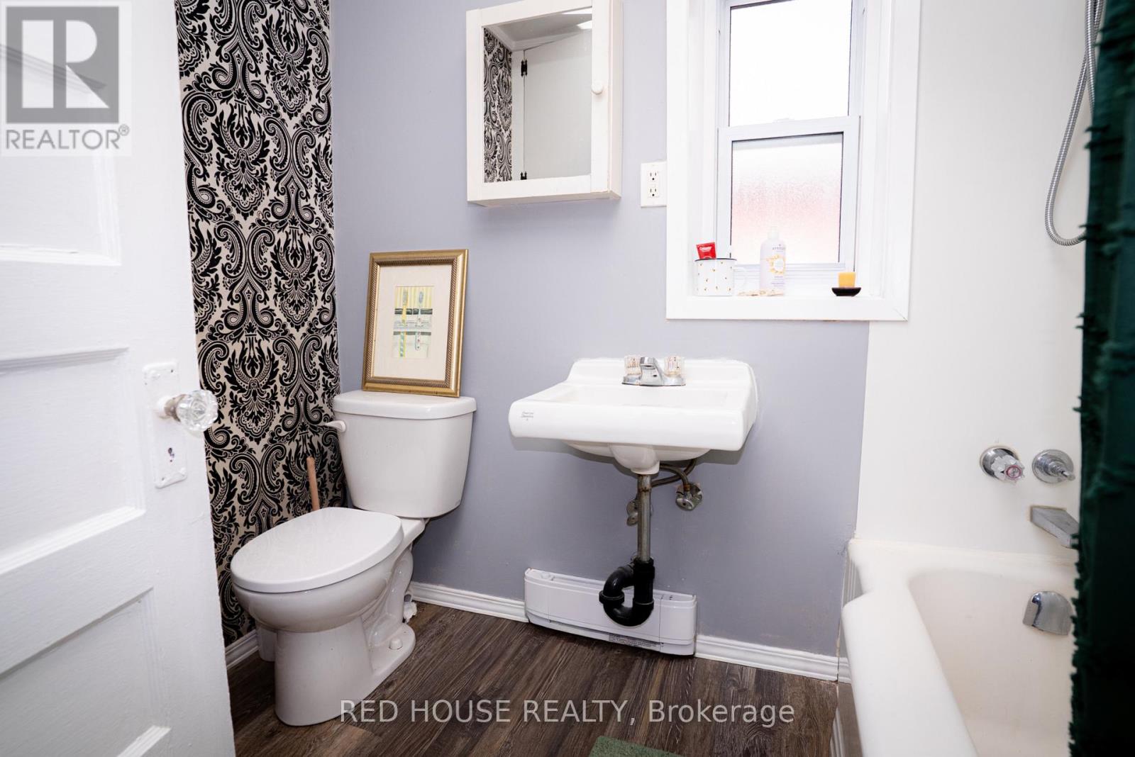 1306 Monaghan Road, Peterborough (Town Ward 3), Ontario  K9J 5M1 - Photo 12 - X13487008