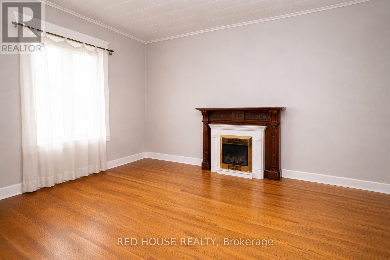 1306 Monaghan Road, Peterborough (Town Ward 3), Ontario  K9J 5M1 - Photo 8 - X13487008
