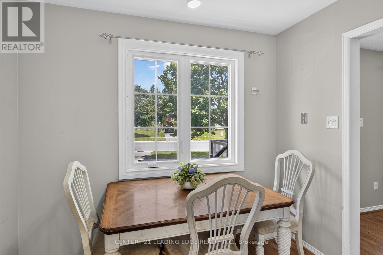 213 Milroy Drive, Peterborough (Northcrest Ward 5), Ontario  K9H 7M8 - Photo 15 - X13488226