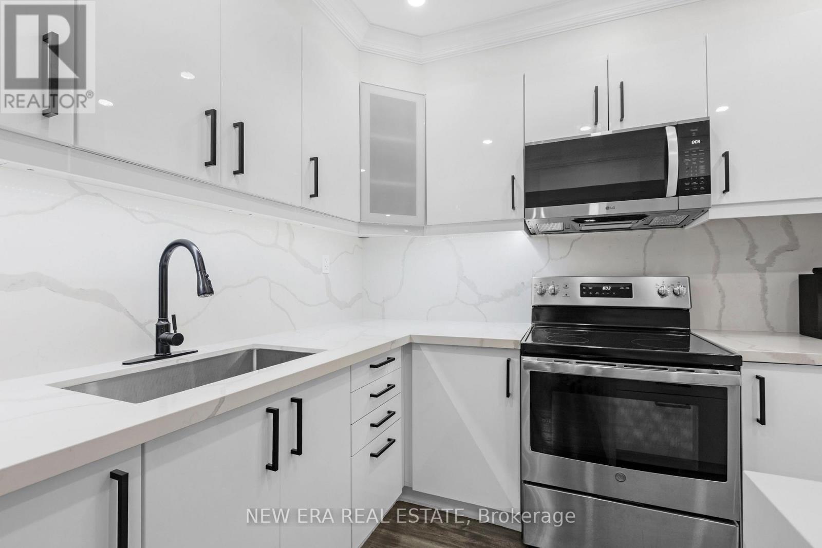 11 Albert Street N, Kawartha Lakes (Lindsay), Ontario  K9V 4J3 - Photo 10 - X13489752