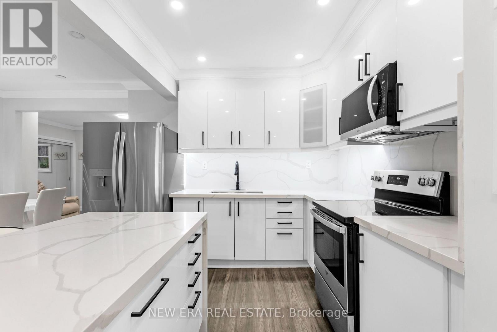 11 Albert Street N, Kawartha Lakes (Lindsay), Ontario  K9V 4J3 - Photo 11 - X13489752