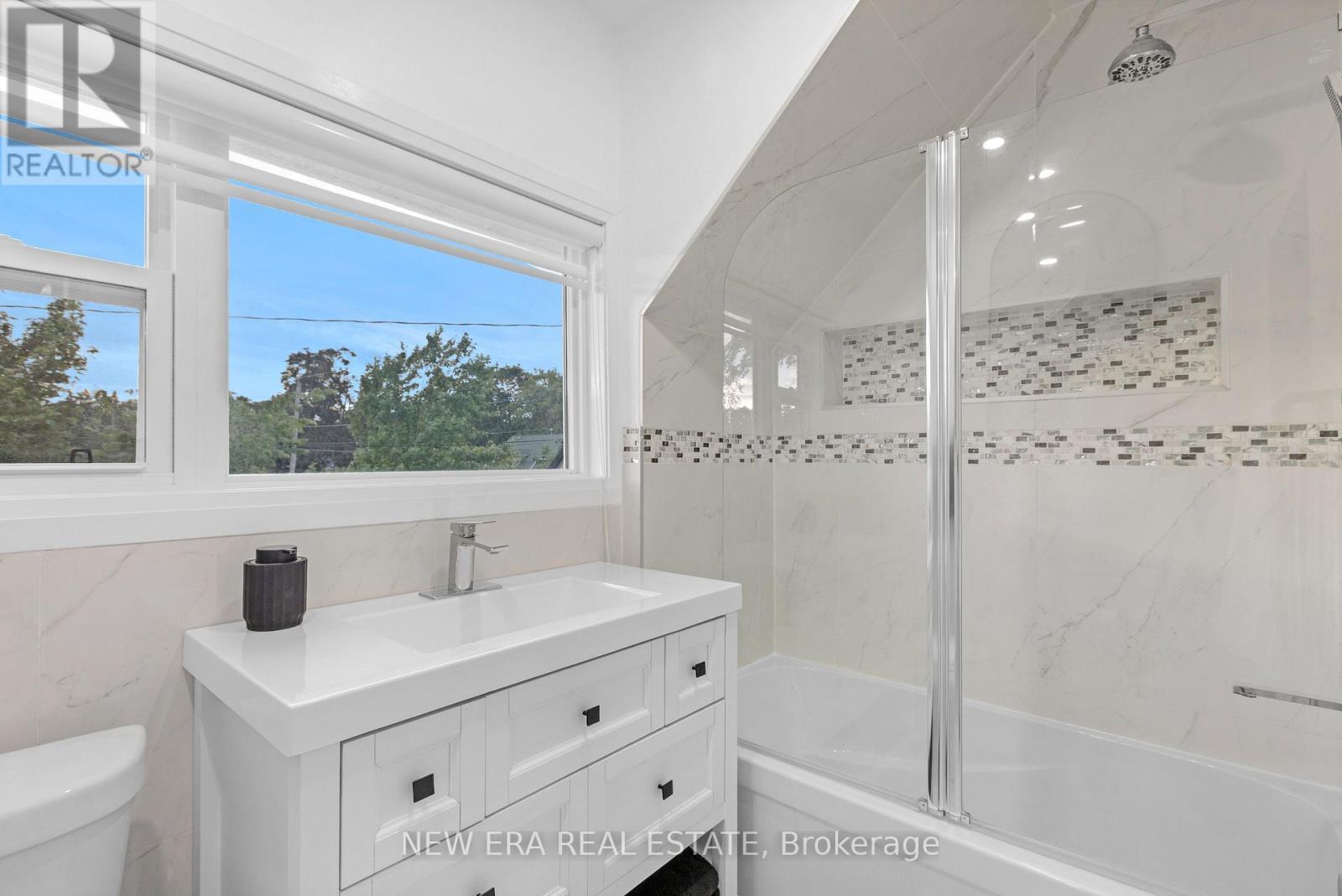 11 Albert Street N, Kawartha Lakes (Lindsay), Ontario  K9V 4J3 - Photo 30 - X13489752