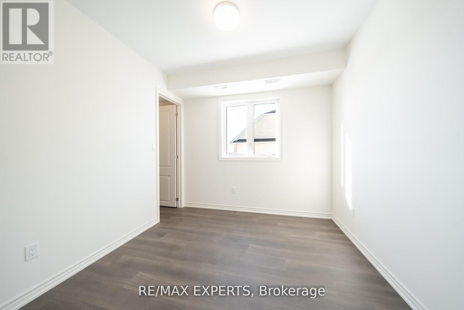 2nd Flr - 54 Debois Street, Kawartha Lakes (Lindsay), Ontario  K9V 0S5 - Photo 20 - X13490344