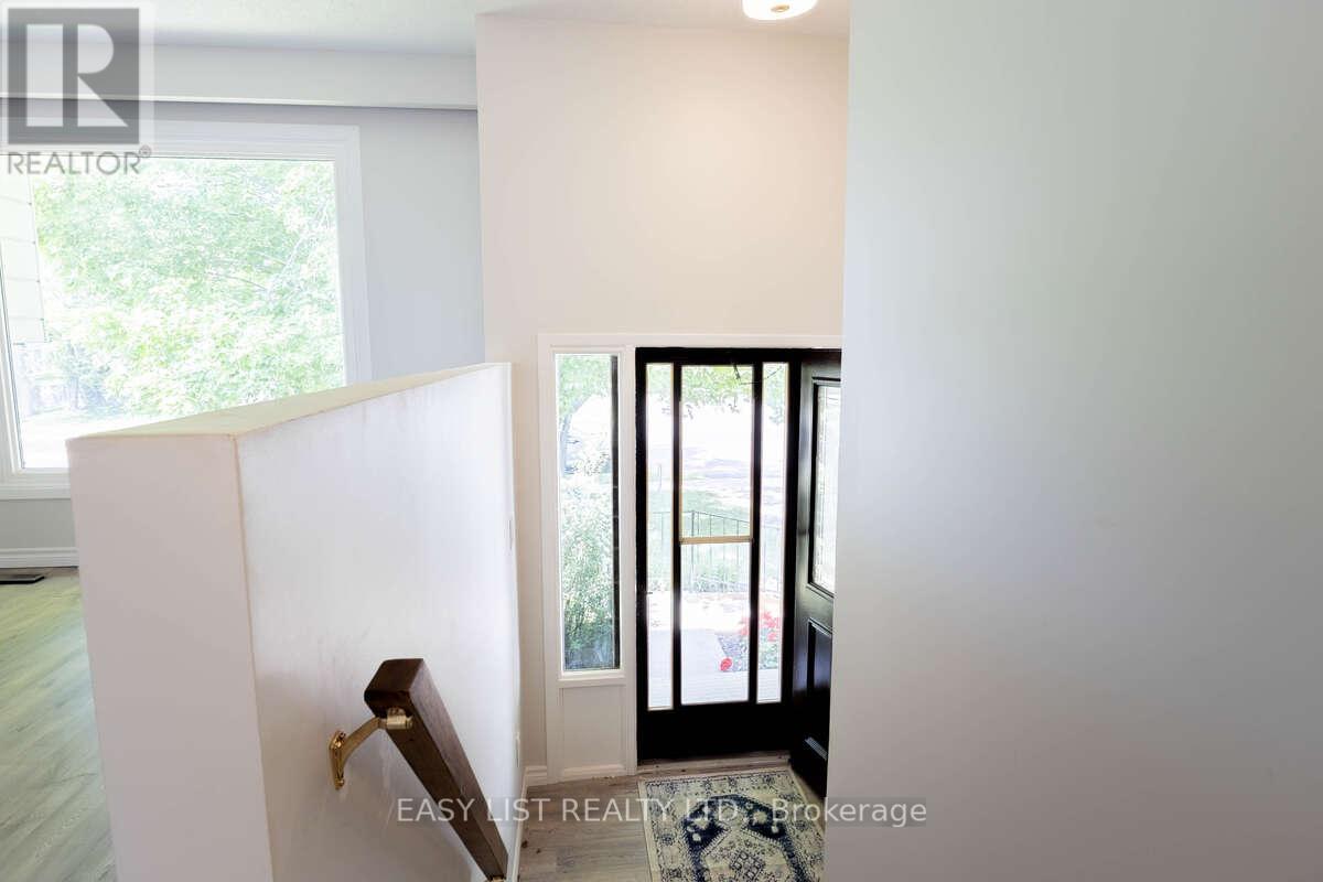 2651 Marsdale Drive, Peterborough (Ashburnham Ward 4), Ontario  K9L 1R5 - Photo 4 - X13490354