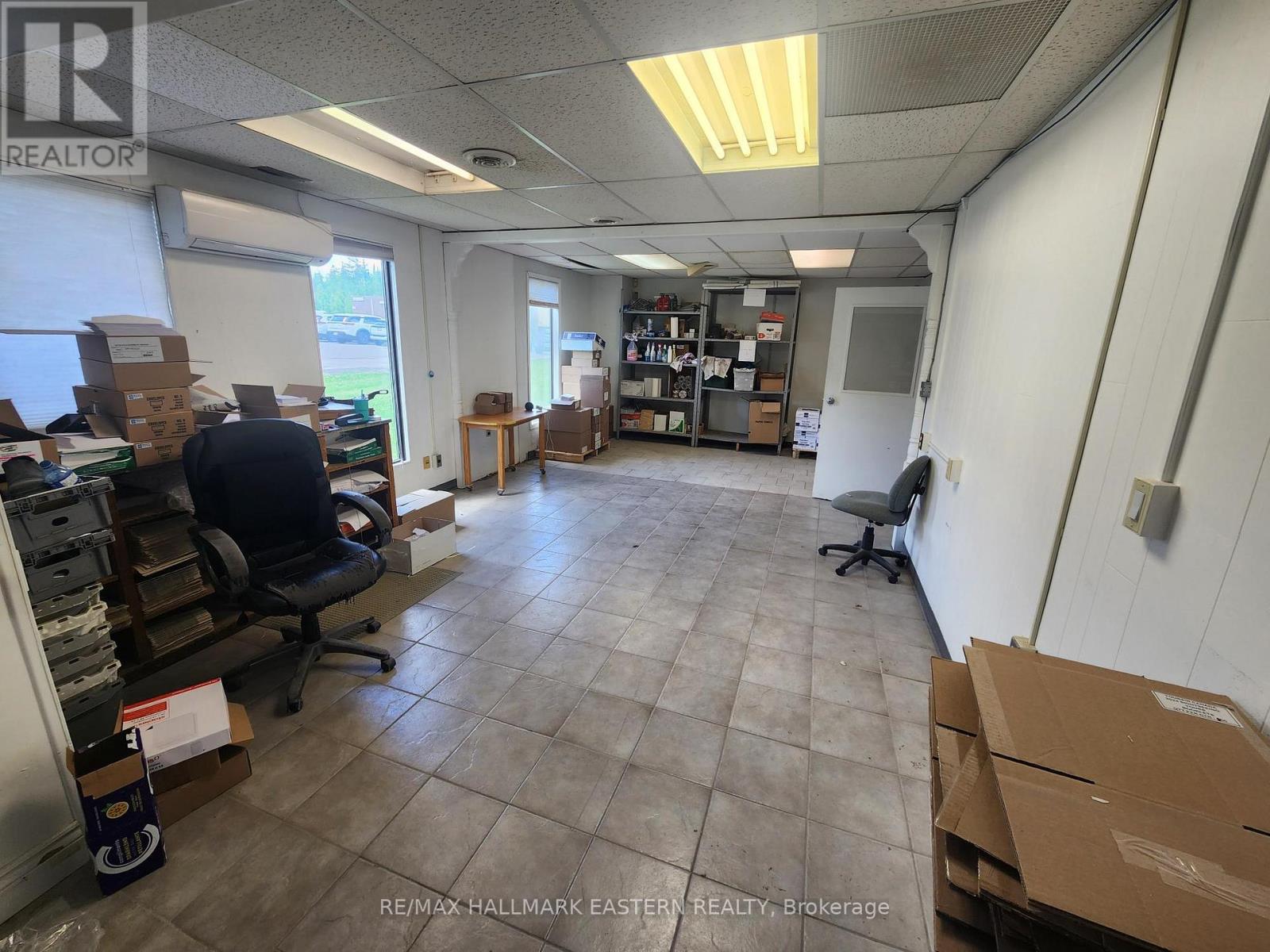 708 Rye Street, Peterborough (Otonabee Ward 1), Ontario  K9J 6W9 - Photo 11 - X13490814
